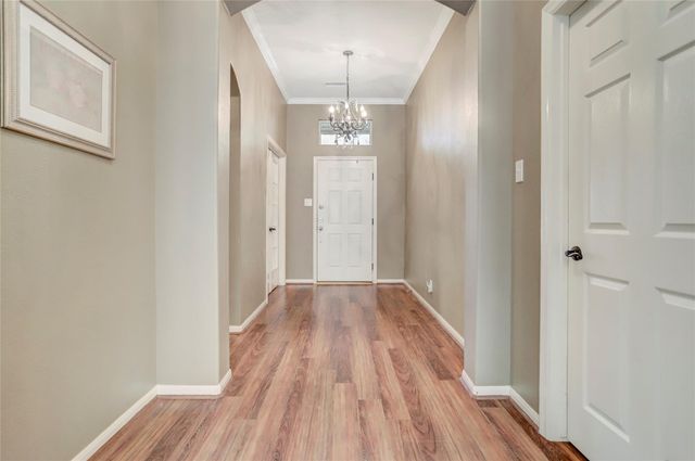 124 S Brooksedge Circle, The Woodlands, TX 77382