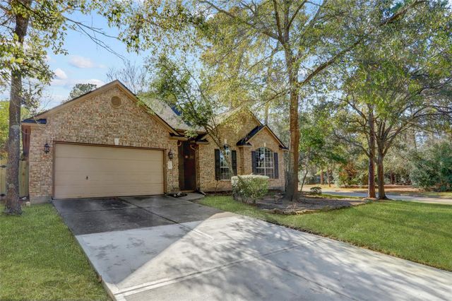 124 S Brooksedge Circle, The Woodlands, TX 77382