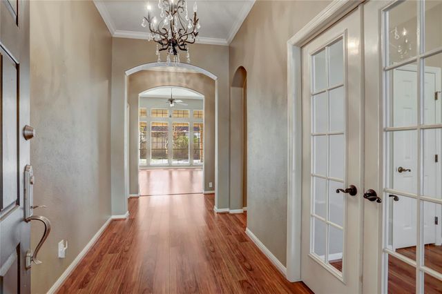 124 S Brooksedge Circle, The Woodlands, TX 77382