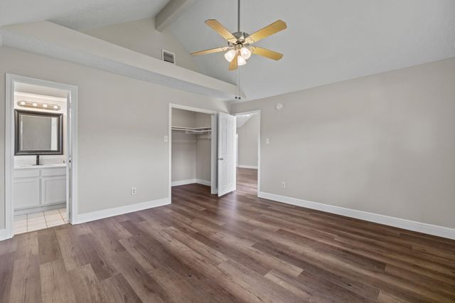 3855 County Road 960, Alvin, TX 77511
