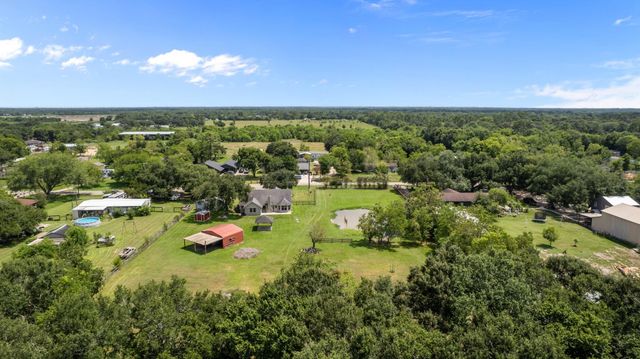 3855 County Road 960, Alvin, TX 77511