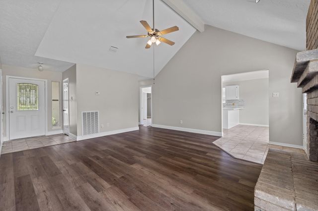 3855 County Road 960, Alvin, TX 77511