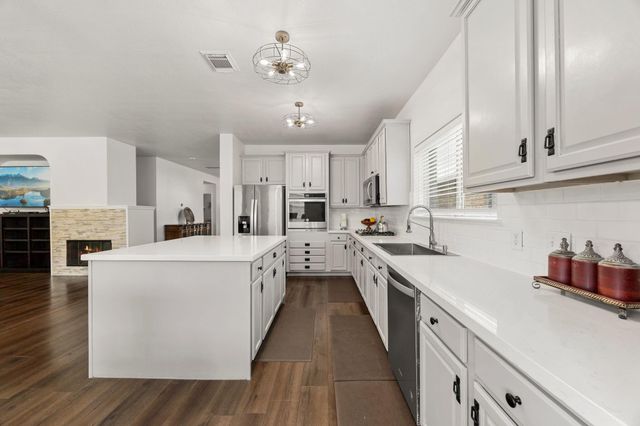 3210 Legends Creek Drive, Spring, TX 77386