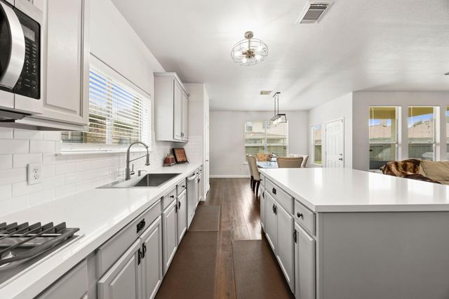 3210 Legends Creek Drive, Spring, TX 77386
