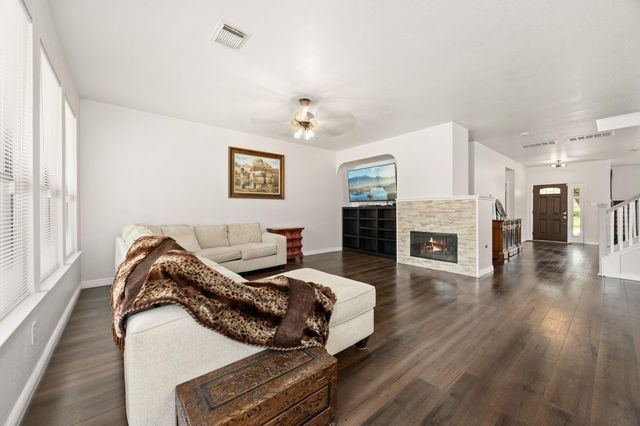 3210 Legends Creek Drive, Spring, TX 77386