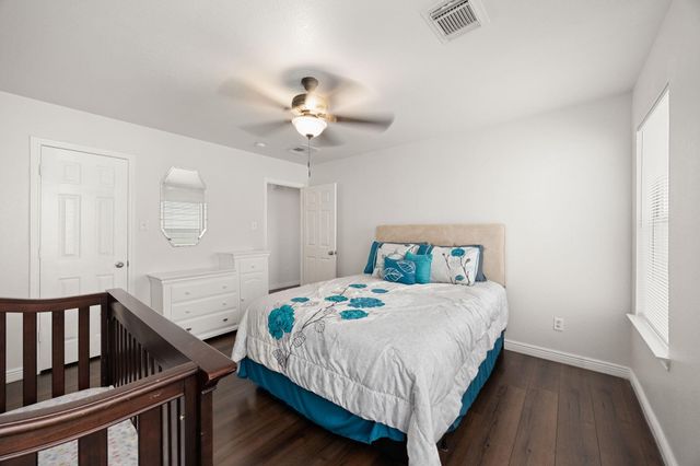 3210 Legends Creek Drive, Spring, TX 77386