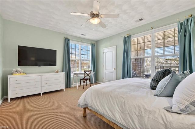 104 Old Course LOOP, Cape Charles, VA 23310