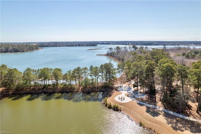 104 Old Course LOOP, Cape Charles, VA 23310