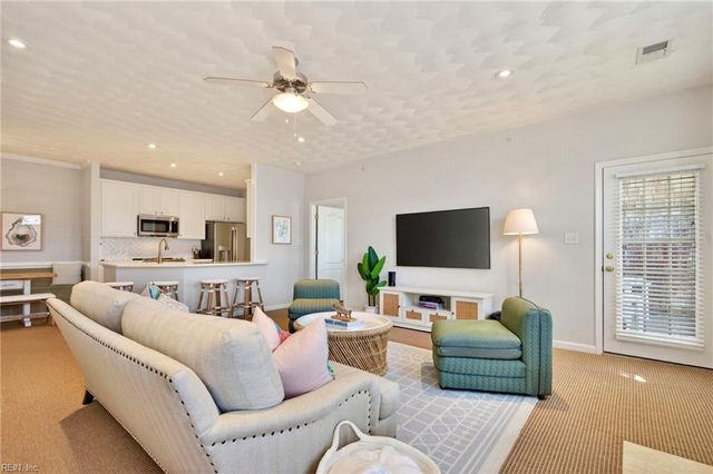 104 Old Course LOOP, Cape Charles, VA 23310