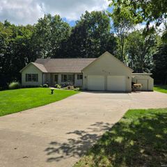 4312 Sampson Street, South Bend, IN 46614