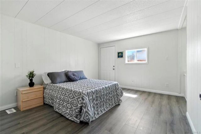 900 Santa Clara, Hemet, CA 92543