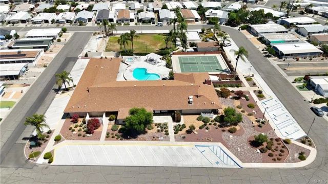 900 Santa Clara, Hemet, CA 92543