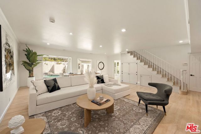 4640 Laurelgrove Avenue, Studio City (los Angeles), CA 91604