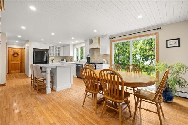 34 Windsor Way, Mashpee, MA 02649