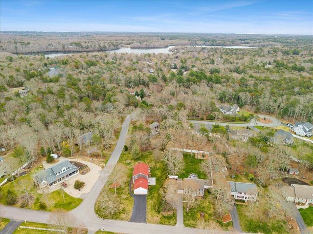 34 Windsor Way, Mashpee, MA 02649