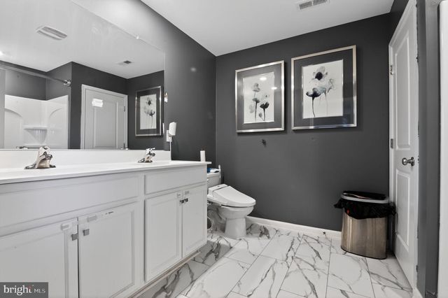 3 EISENHOWER DR, Bridgeton, NJ 08302