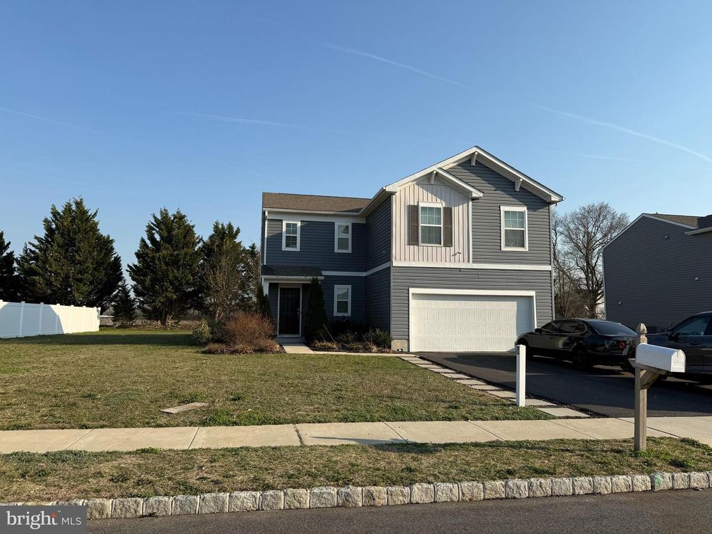 3 EISENHOWER DR, Bridgeton, NJ 08302
