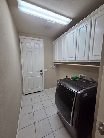1670 Oak Ridge Drive, Corinth, TX 76210