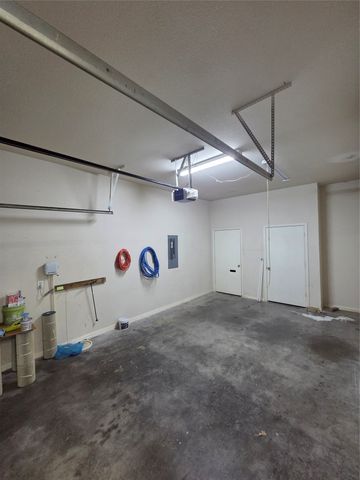 1670 Oak Ridge Drive, Corinth, TX 76210