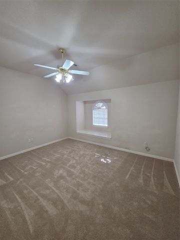 1670 Oak Ridge Drive, Corinth, TX 76210