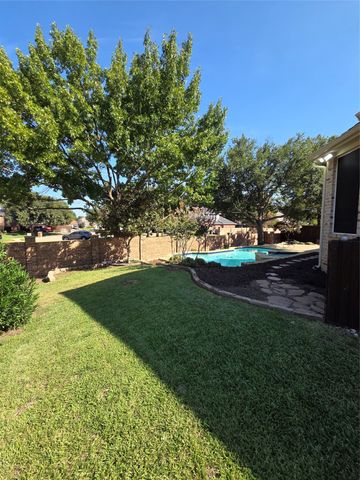 1670 Oak Ridge Drive, Corinth, TX 76210