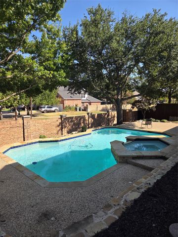 1670 Oak Ridge Drive, Corinth, TX 76210