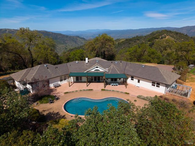 12801 Valley View Dr, Ukiah, CA 95482