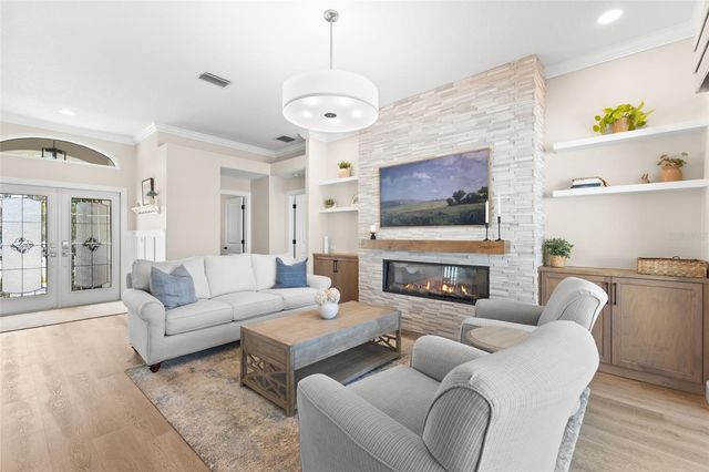 723 WATERSIDE COURT, Tarpon Springs, FL 34689