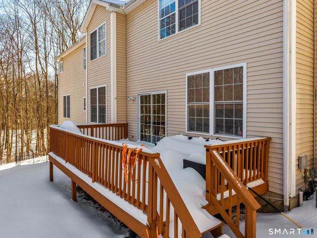 14 Briar Road, Bethany, CT 06524