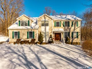 14 Briar Road, Bethany, CT 06524