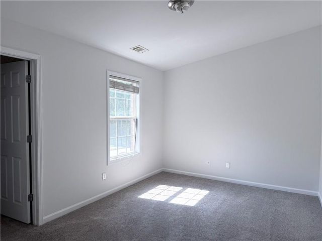 3710 Lakeside Walk Drive NW, Lilburn, GA 30047