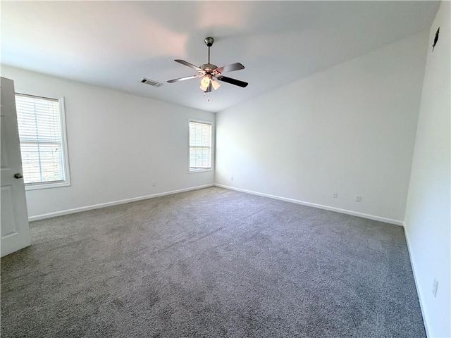 3710 Lakeside Walk Drive NW, Lilburn, GA 30047