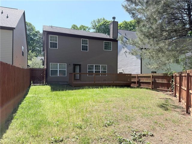 3710 Lakeside Walk Drive NW, Lilburn, GA 30047