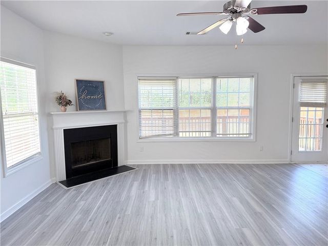 3710 Lakeside Walk Drive NW, Lilburn, GA 30047