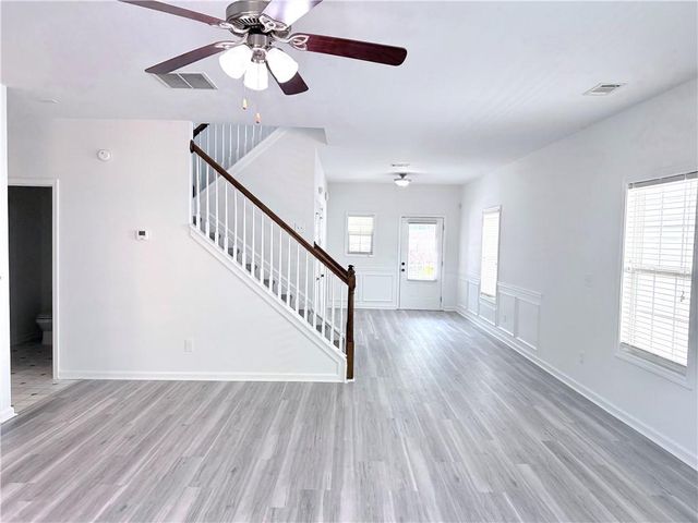 3710 Lakeside Walk Drive NW, Lilburn, GA 30047