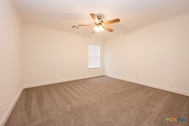 303 Crowfoot Drive, Harker Heights, TX 76548