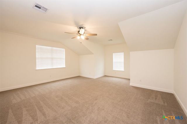 303 Crowfoot Drive, Harker Heights, TX 76548