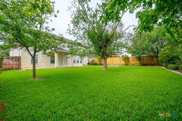 303 Crowfoot Drive, Harker Heights, TX 76548