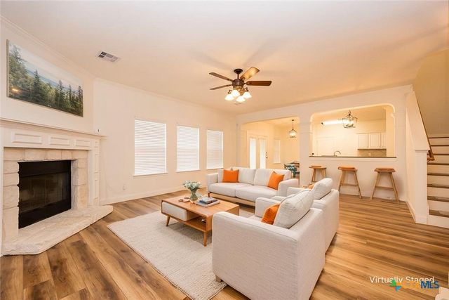 303 Crowfoot Drive, Harker Heights, TX 76548