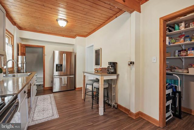 971 HENRY AVE, Wayne, PA 19087