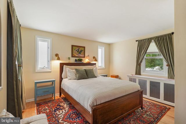 971 HENRY AVE, Wayne, PA 19087