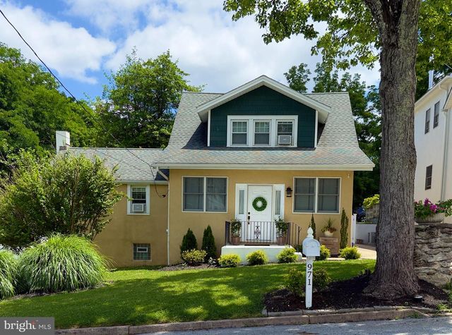 971 HENRY AVE, Wayne, PA 19087
