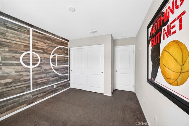 17190 Pioneer, San Bernardino, CA 92407