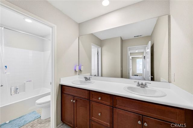 17190 Pioneer, San Bernardino, CA 92407
