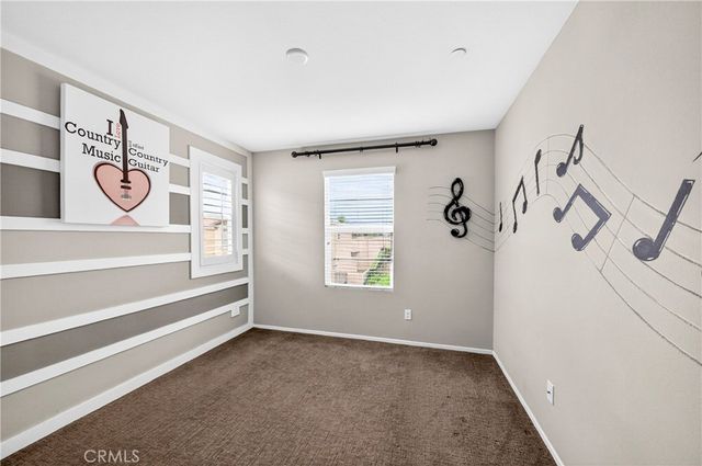17190 Pioneer, San Bernardino, CA 92407