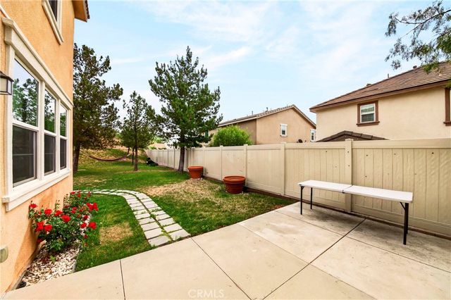 17190 Pioneer, San Bernardino, CA 92407