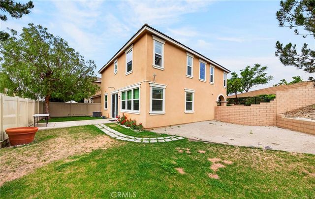17190 Pioneer, San Bernardino, CA 92407