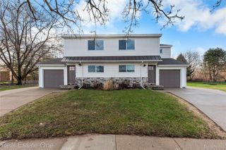 22174 Brookfield Drive, South Lyon, MI 48178