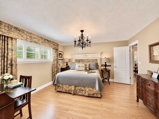 3015 DAWLEY AVENUE, Orlando, FL 32806