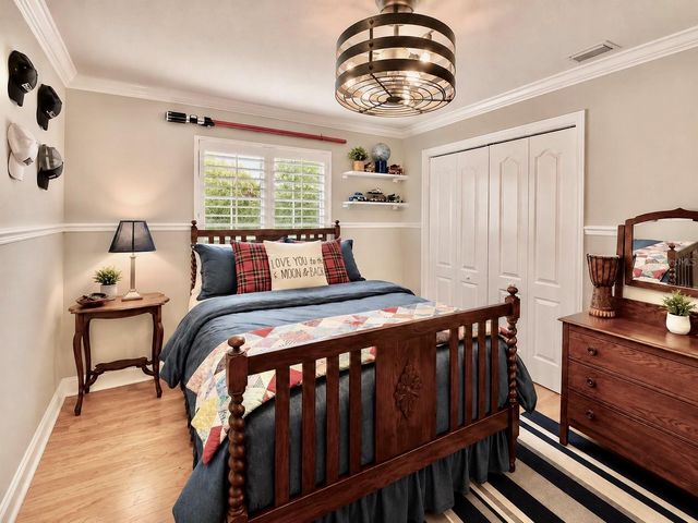 3015 DAWLEY AVENUE, Orlando, FL 32806